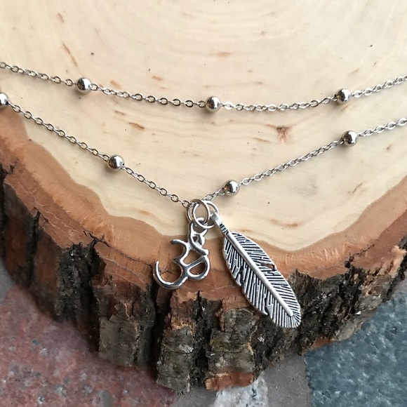 🔴SALE ! om sign & leaf charm steel chain necklace - Picture 6 of 11